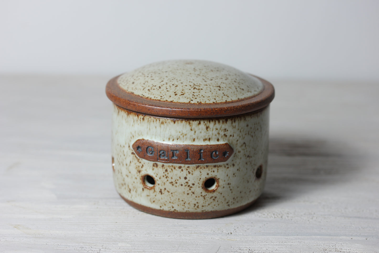 Garlic Keeper - #18 Seconds Sale