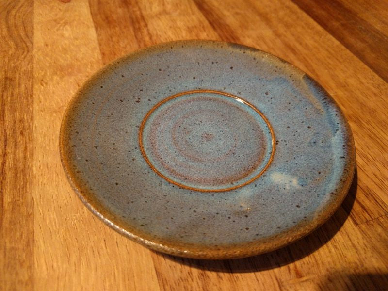 Layering glazes without cracking and excessive glaze thickness